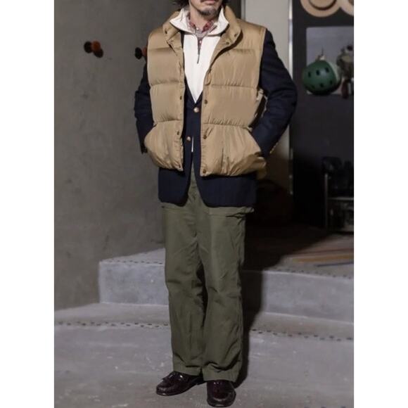 Vintage 80s LL Bean Puffer Vest L Goose Down Tan Made USA Gorpcore Streetwear - Picture 4 of 10